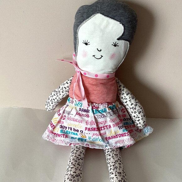 New Handmade Rag Doll Soft Toy A Great Girls Birthday Gift - Picture 1 of 5